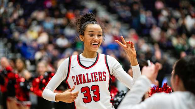 Clackamas Jesuit 6A Oregon girls basketball quarterfinal 2024 Naji Saker-50